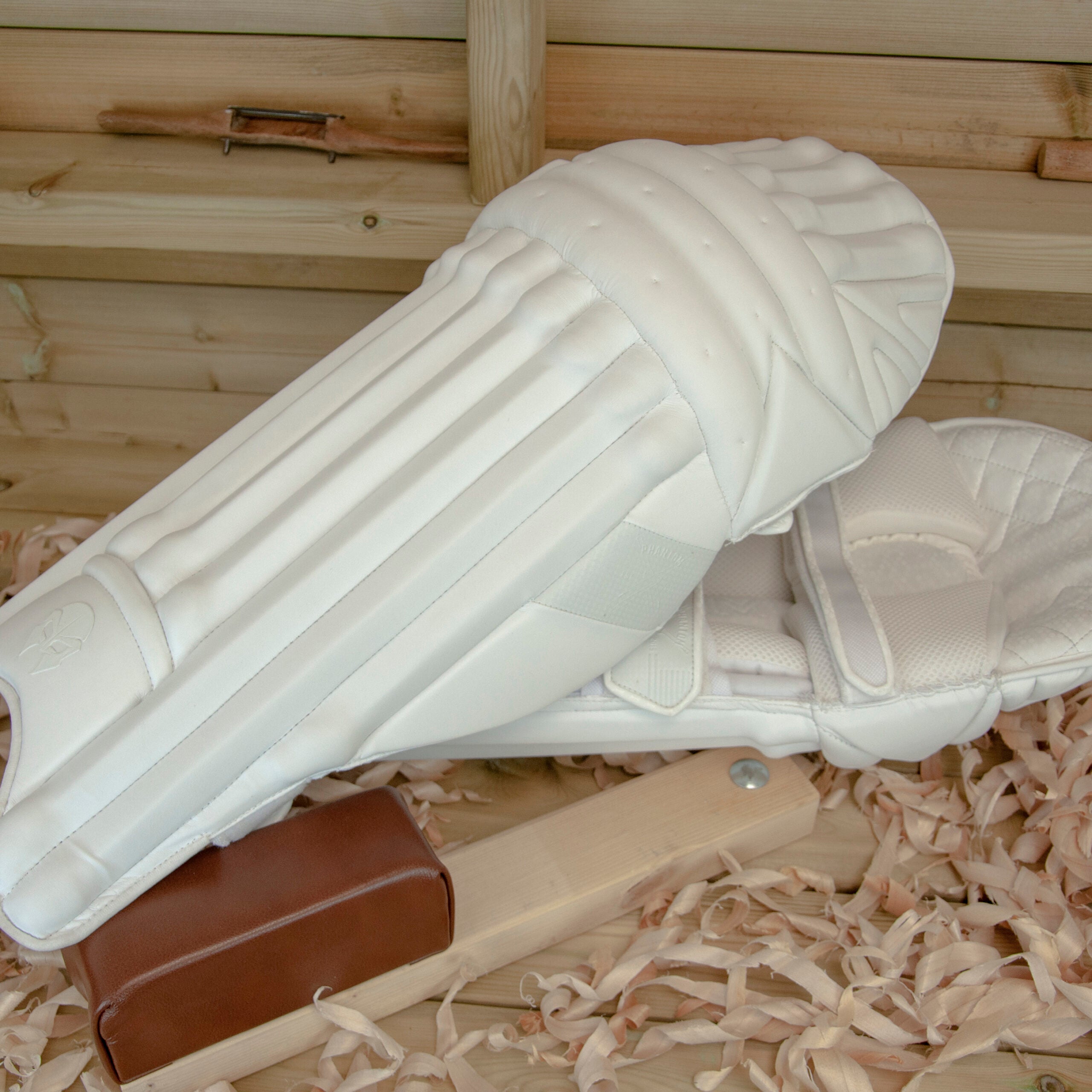 Phantom Limited White - Batting Pads